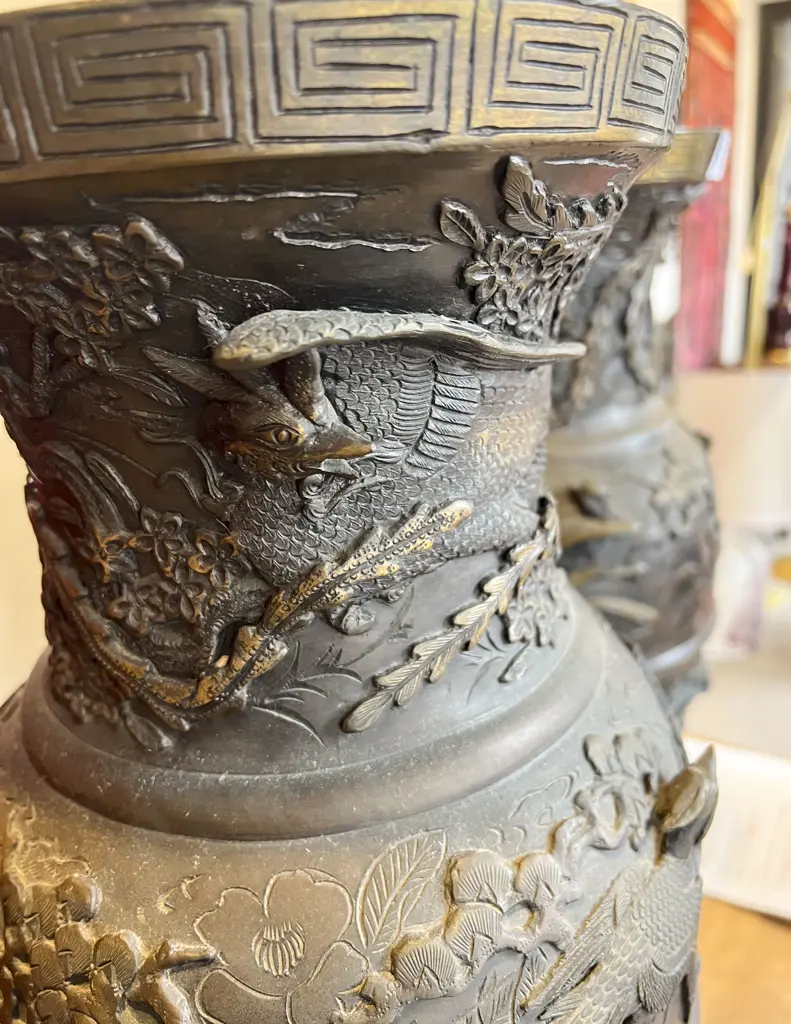 Large Pair C19th Japanese Bronze Vases Image 1++