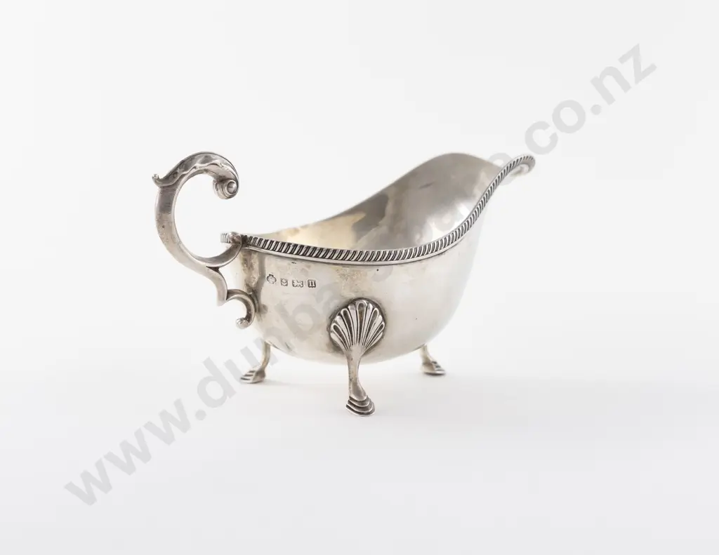 Geo V S/S Gravy Boat Image 1++