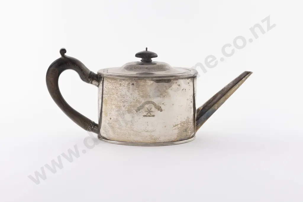 Geo III S/S Teapot Image 1++