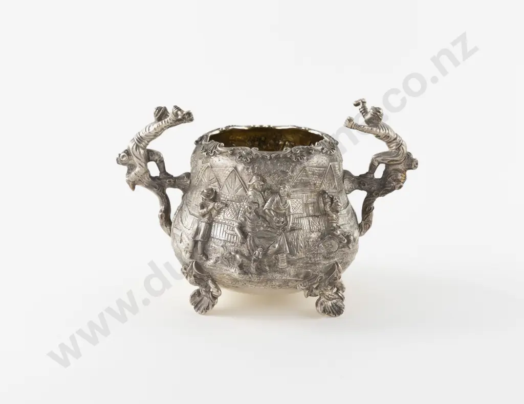 A Fine Quality Edw VII S/S Sugar Bowl by The Goldsmiths & Silversmiths Co Ltd Image 1++