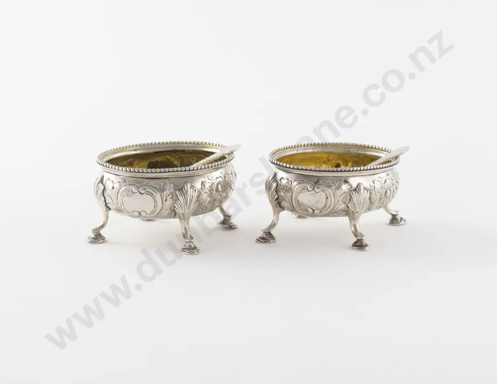 Pair Geo III S/S Oval Salts & Spoons Image 1++