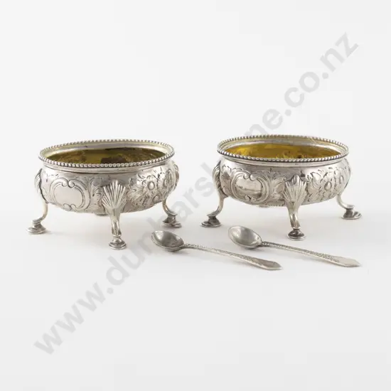 Pair Geo III S/S Oval Salts & Spoons
