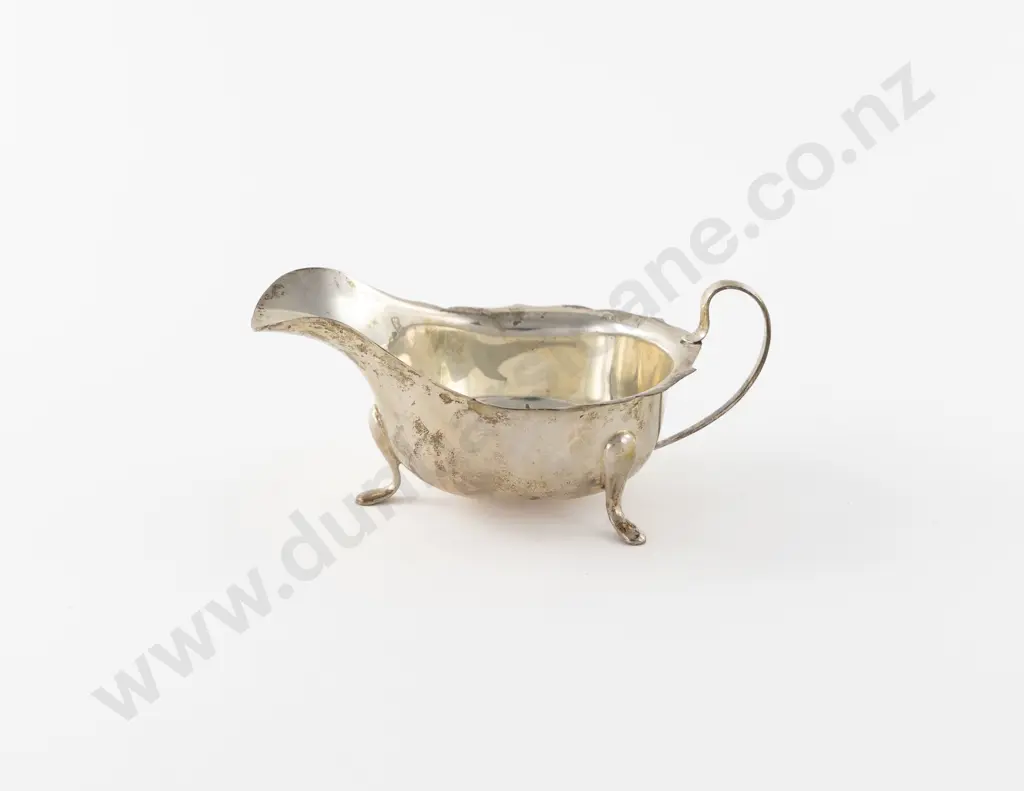 Geo VI S/S Gravy Boat Image 1++