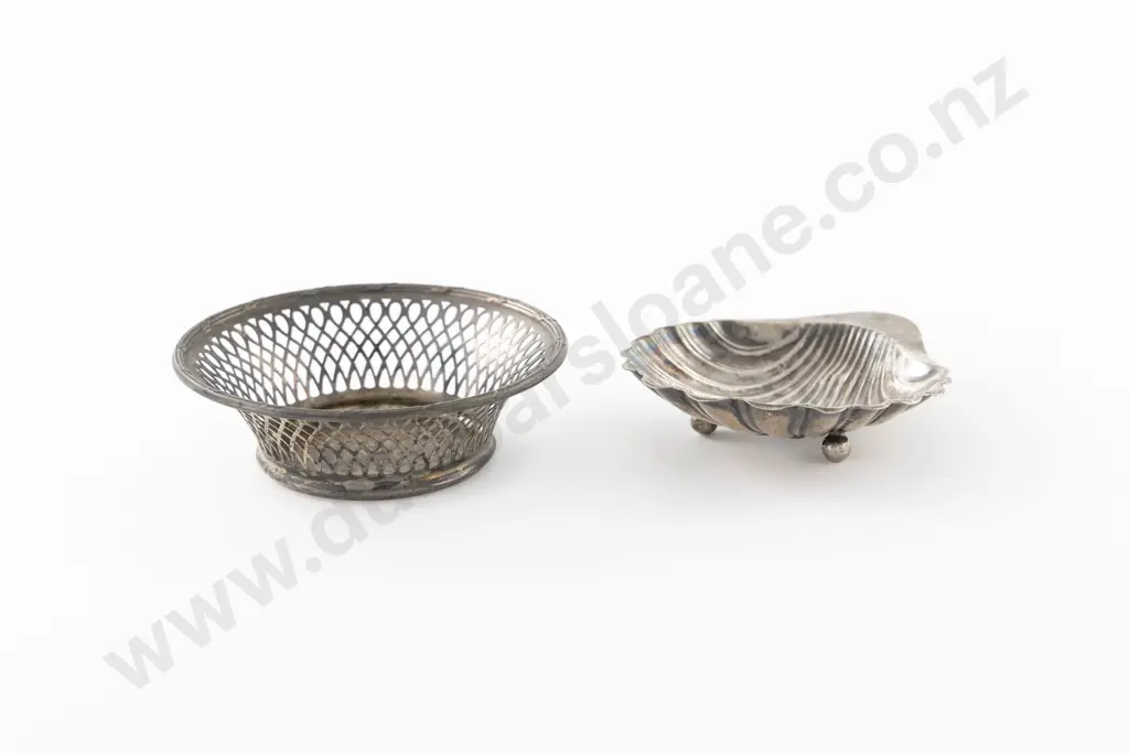 S/S Circular Bon Bon Dish & Scallop Shaped Butter Dish Image 1++