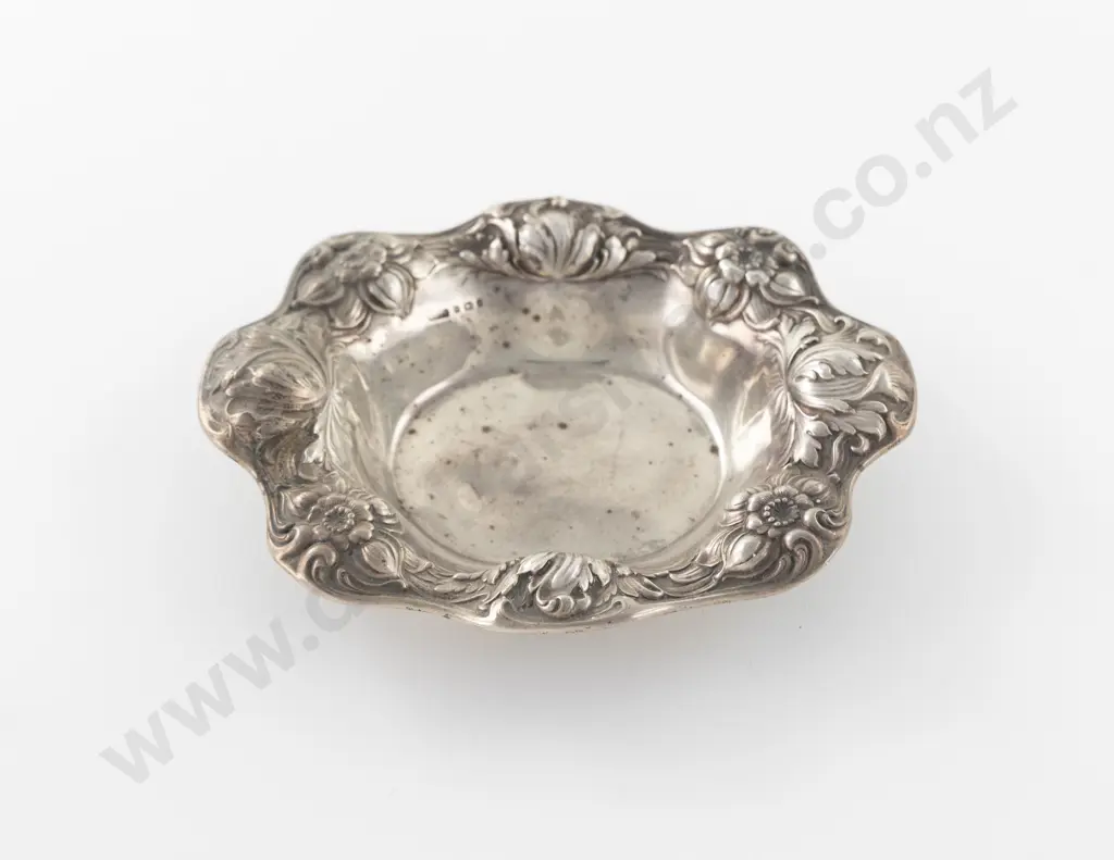 Edw VIII Art Nouveau S/S Oval Bon Bon Dish Image 1++