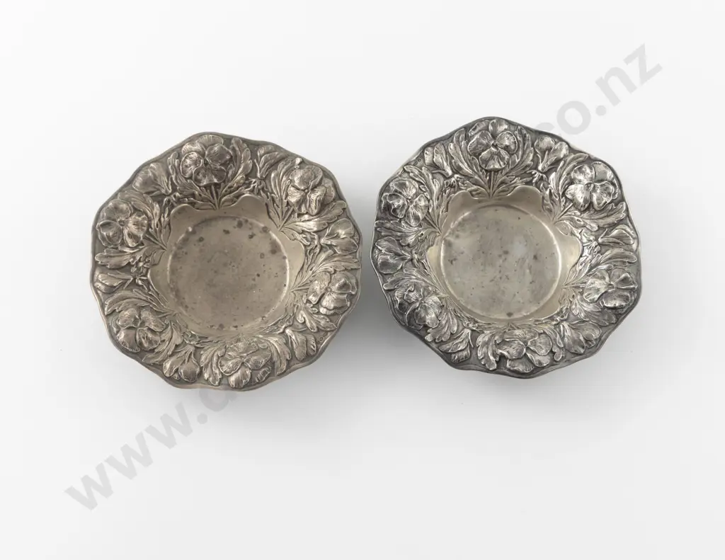 Pair Of Art Nouveau S/S Shaped Circular Bon Bon Dishes Image 1++