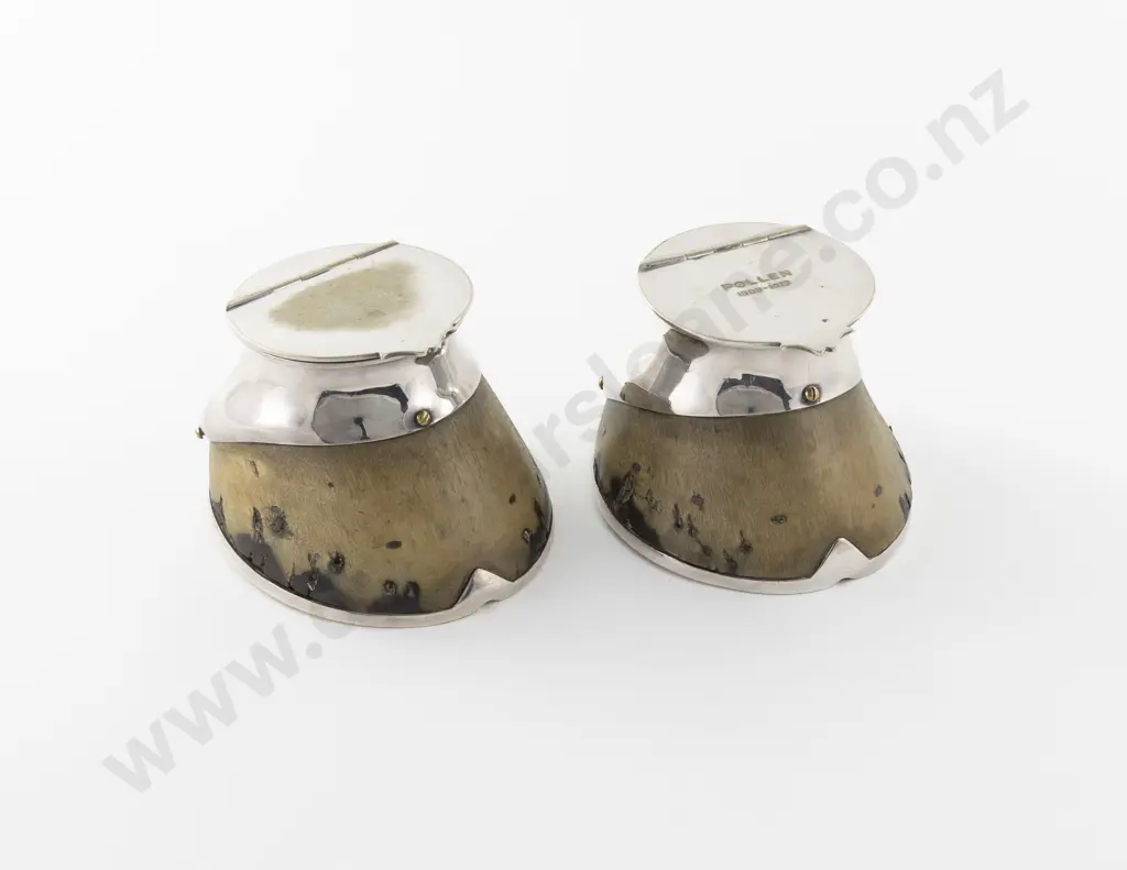 Two S/P Horse Hoof Inkwells From Grand National Racehorse "Pollen" Image 1++