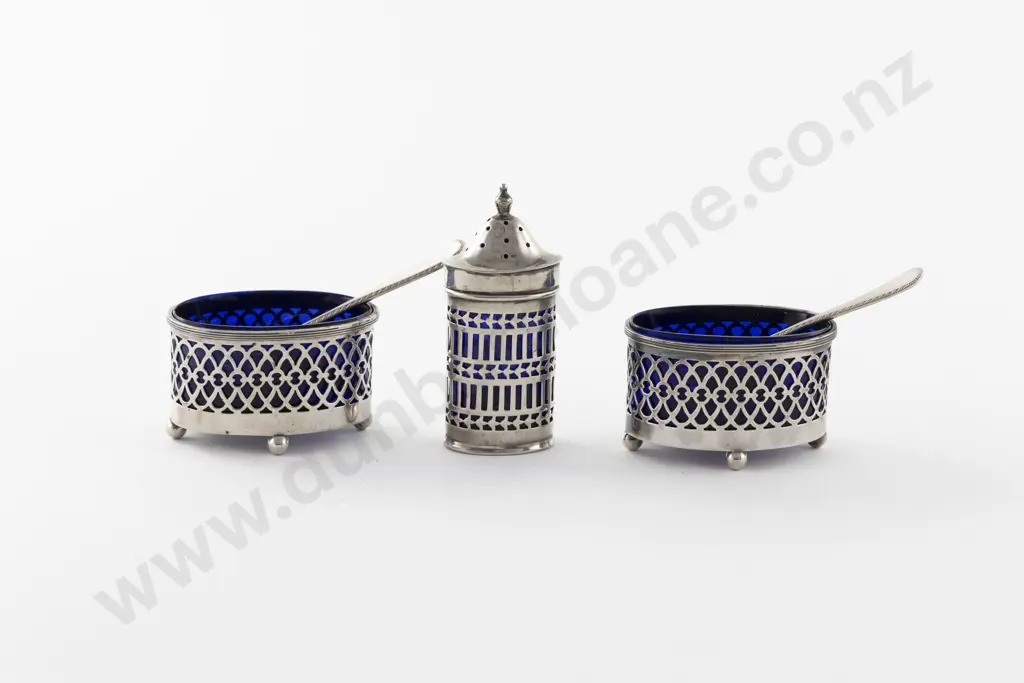 Composed 5 Piece Cruet Image 1++