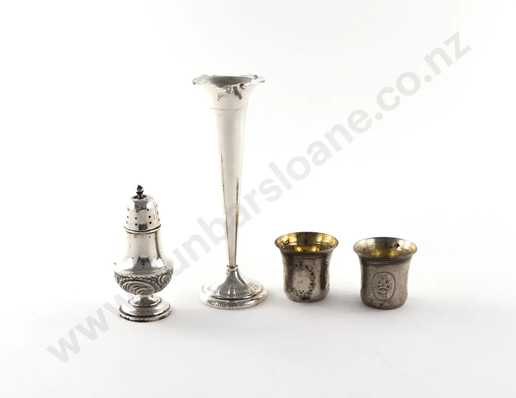 S/S Specimen Vase Image 1++