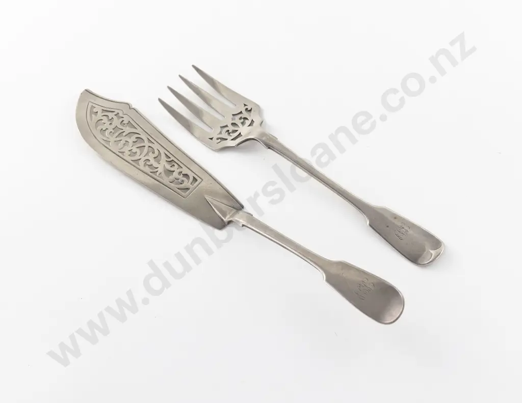 Vict S/S Fish Slice & Fork Image 1++