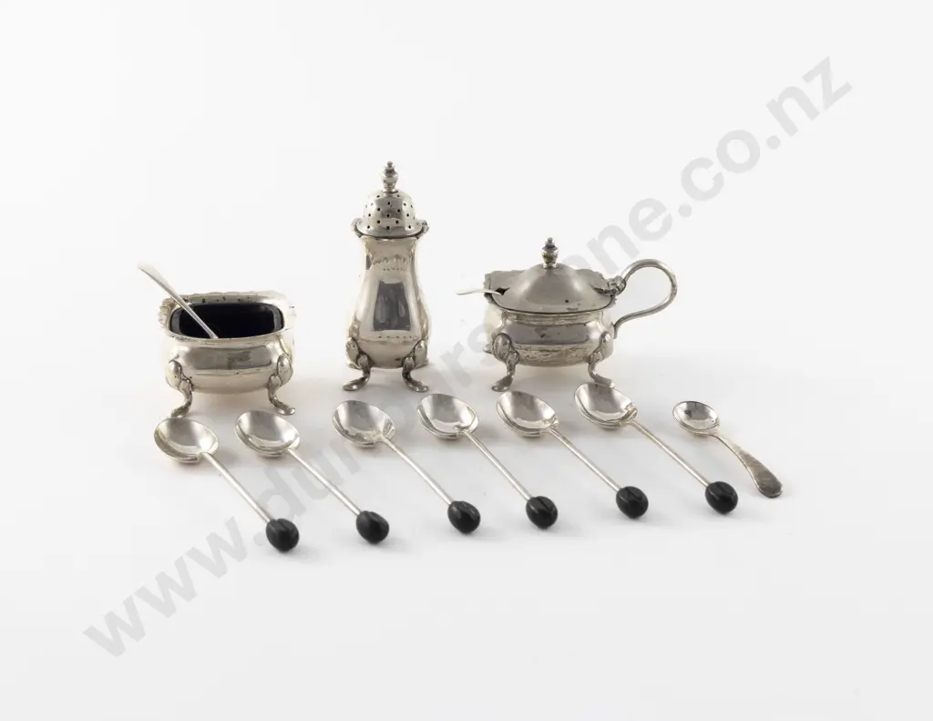 Set Of 6 S/S Bean Top Coffee Spoons Image 1++