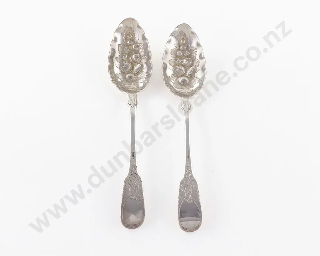 Pair Geo III S/S Berry Spoons Image 1++