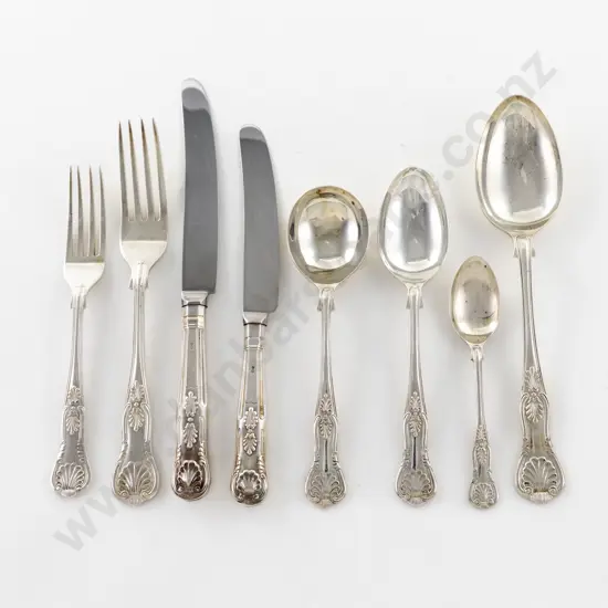 A Fine Quality QEII S/S 60 Piece Canteen Of Kings Pattern Cutlery