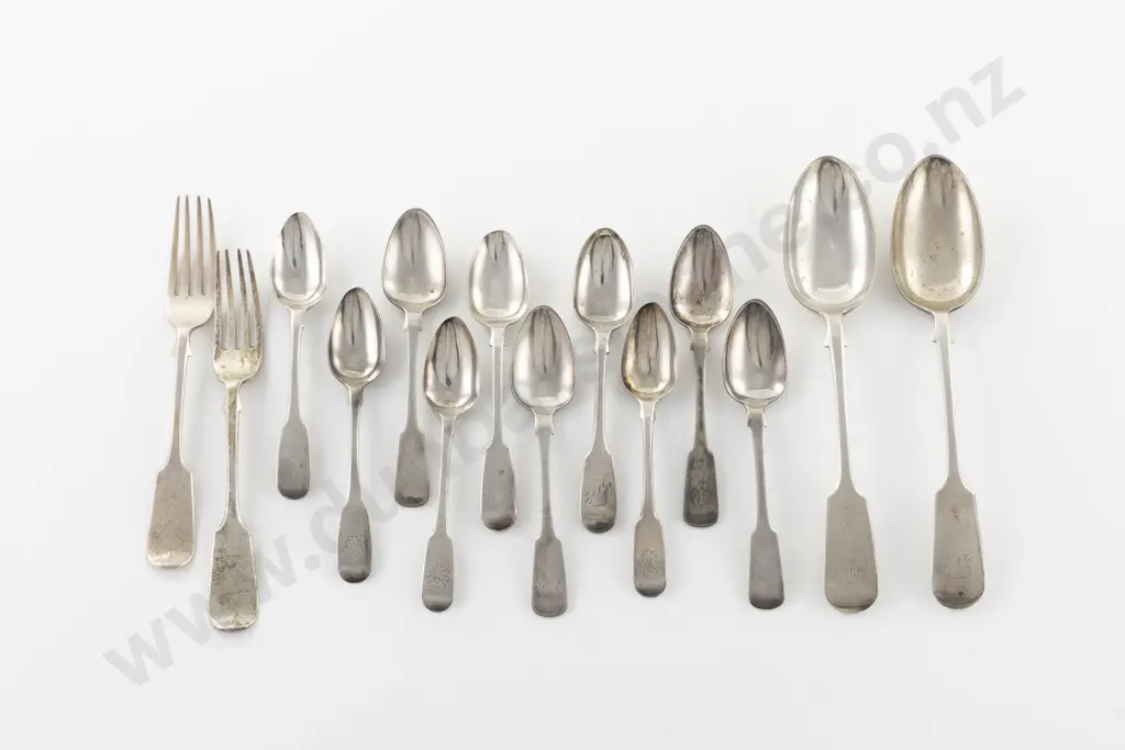 14 Pieces Of S/S Fiddle Pattern Cutlery Image 1++