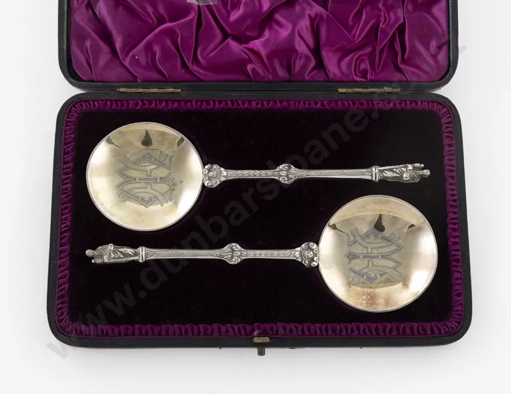 Cased Pair Vict S/S Gilt Apostle Top Serving Spoons Image 1++