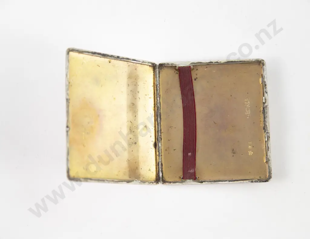 Geo V S/S Cigarette Case by The Goldsmiths & Silversmiths Company Image 1++