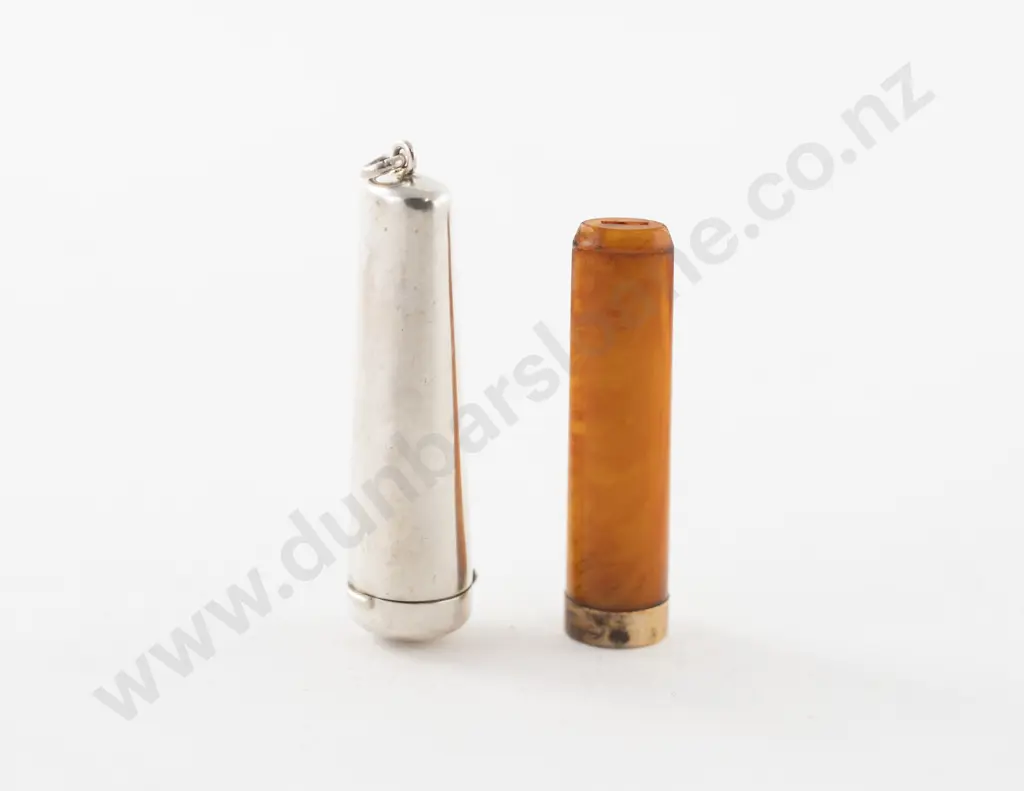 Amber Cheroot Holder With Unmarked Gold Mount Image 1++