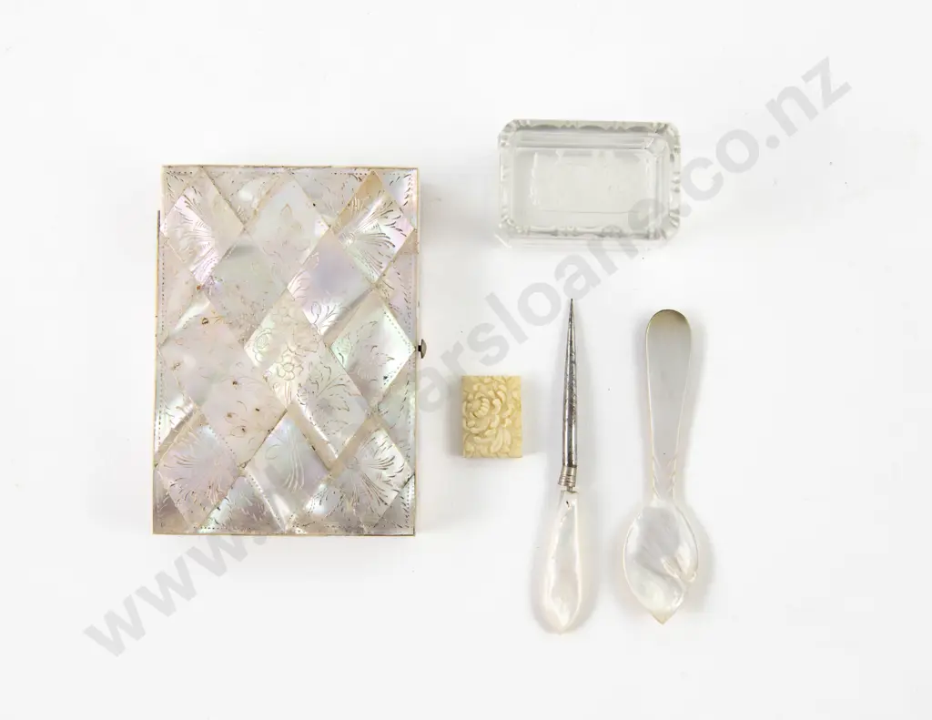 Victorian MOP Calling Card Case Image 1++