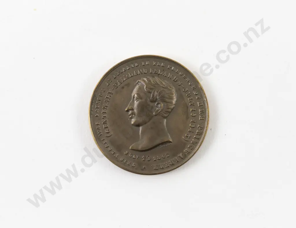 Centenary of the Launch of the SS Great Britain Bronze Medallion (1943) Image 1++