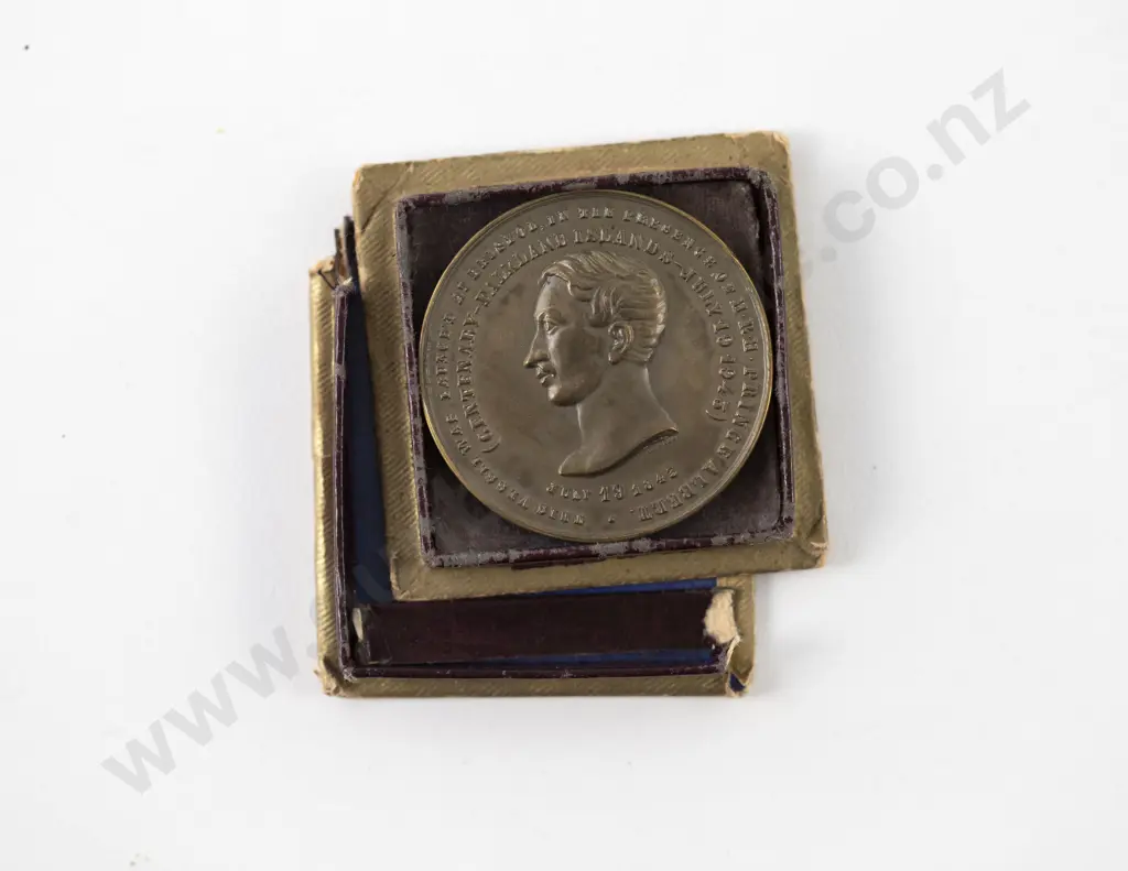 Centenary of the Launch of the SS Great Britain Bronze Medallion (1943) Image 1++