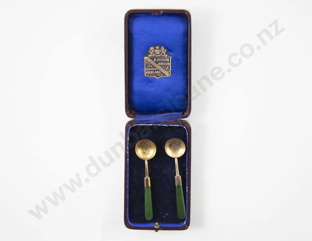 NZ Colonial Kohn Silver Gilt Salt Spoons Image 1++