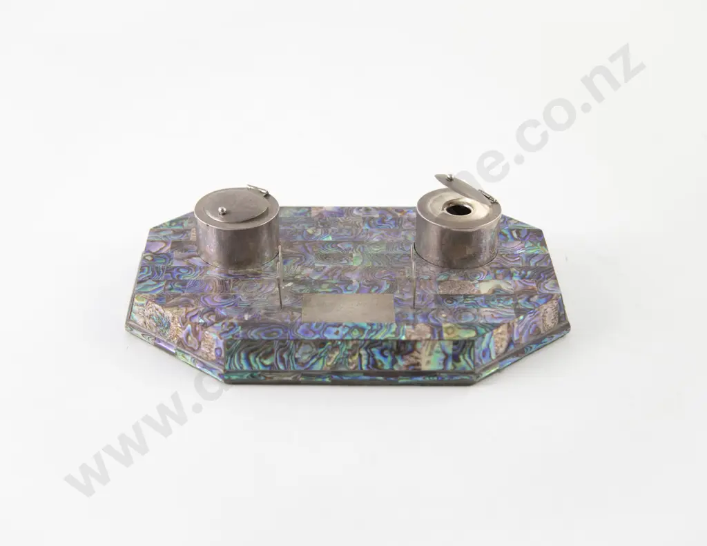 NZ S/S & Paua Shell Deskstand Image 1++