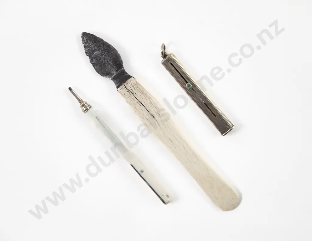 Antique Steel and Bone Medical Bleeder Bloodletting Knife Image 1++