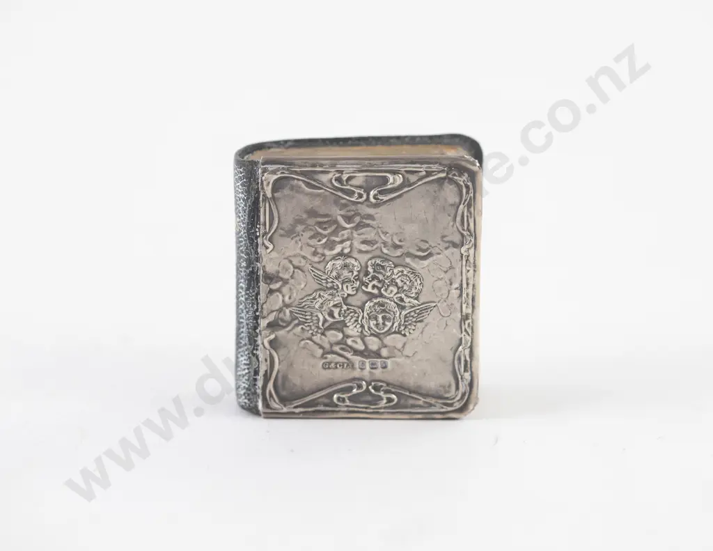 EdwVII S/S Angel Pattern Embossed Covered Miniature Hymns Book Image 1++