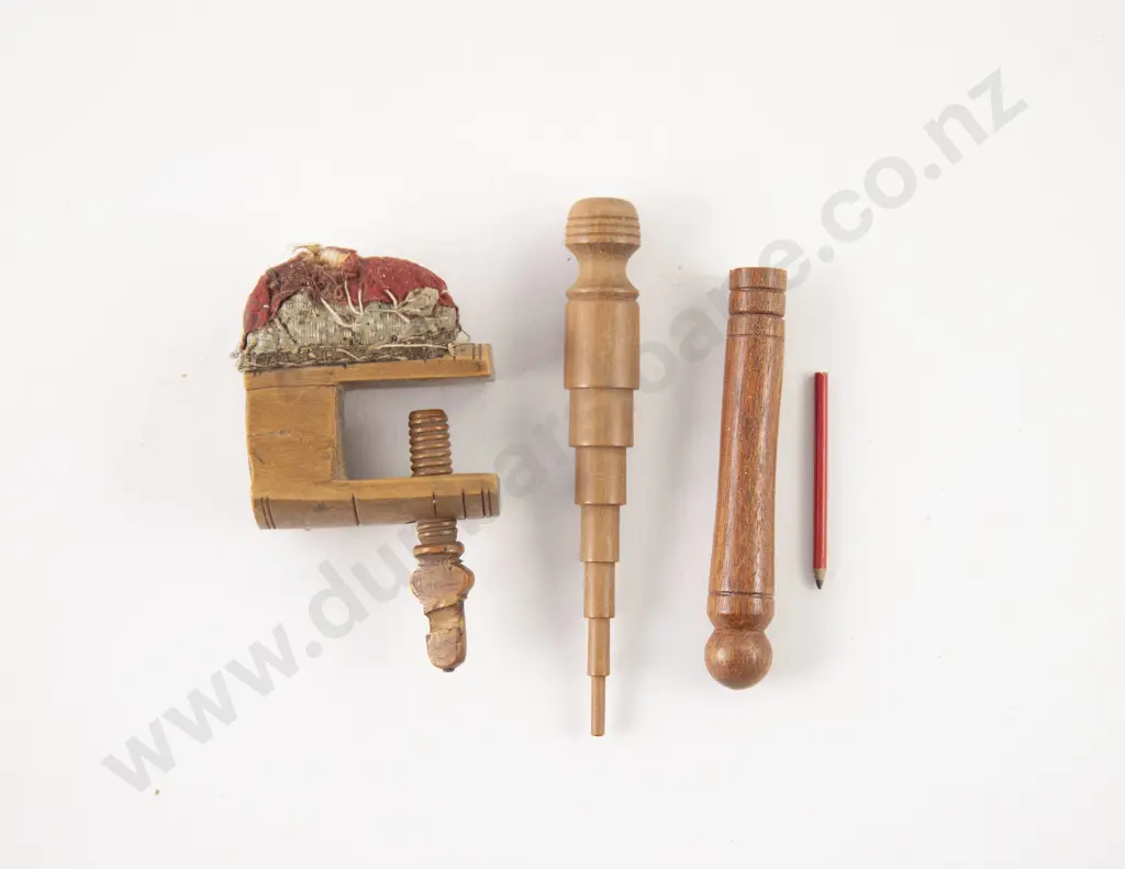 Victorian Fruitwood Sewing Clamp Image 1++