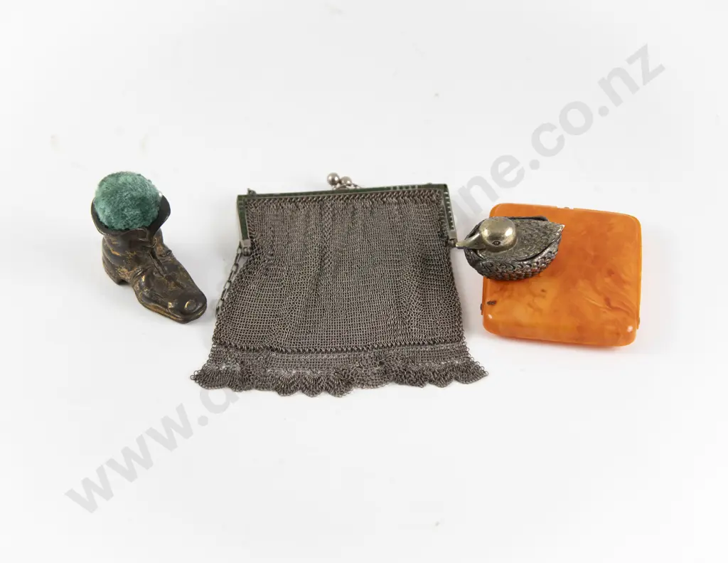 Art Deco Mesh Evening Purse Image 1++
