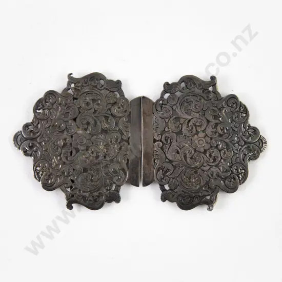 Antique .800 (tested) Silver Ornate Scroll Floral Piece Belt Buckle