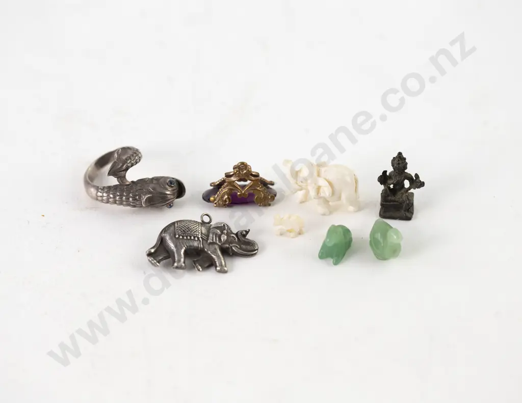 Collection Assorted Charms Image 1++