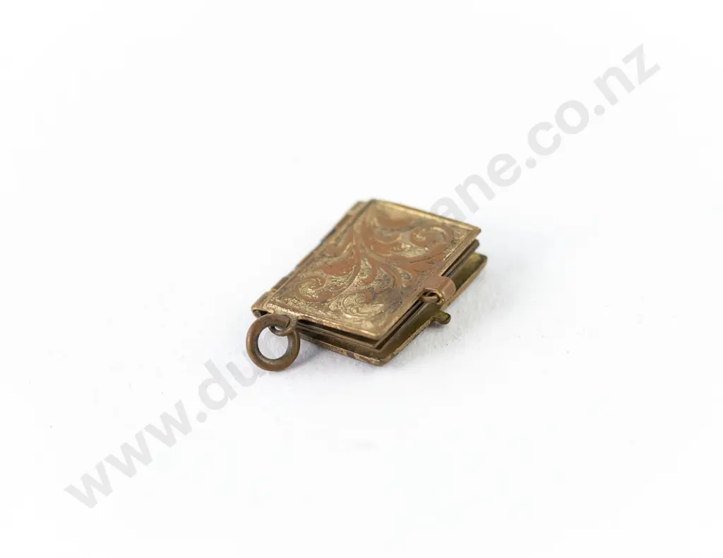 Early C20th NZ Souvenir 'Maoriland' Miniature Book Charm Image 1++
