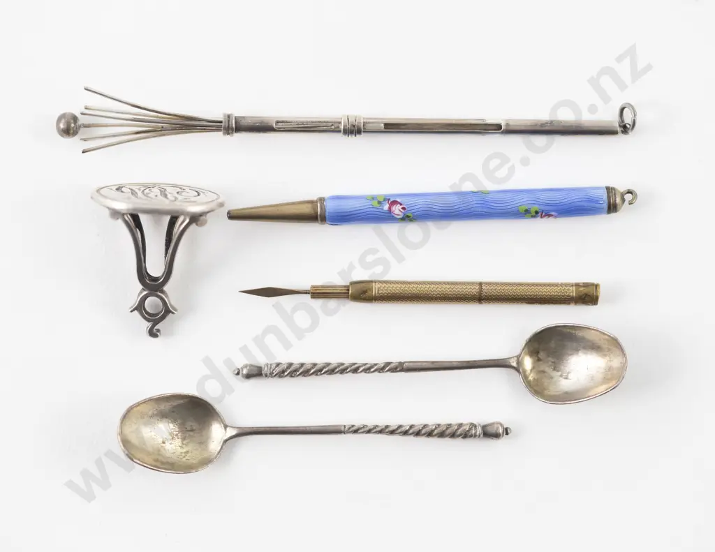Collection Assorted Implements Image 1++
