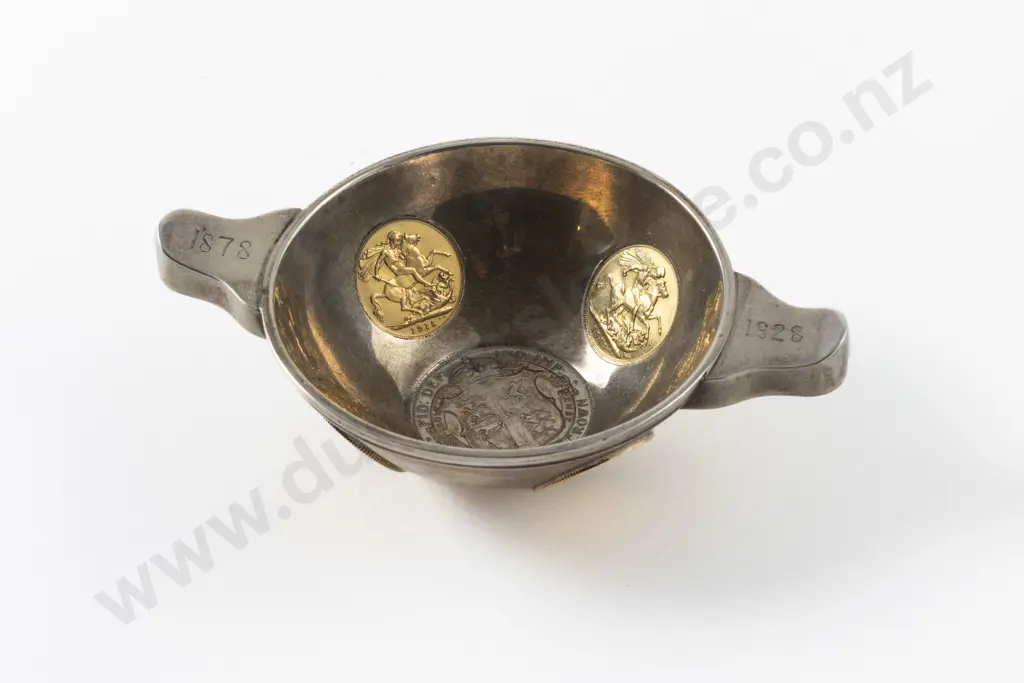 Unmarked Coin Set Silver Quaich Image 1++