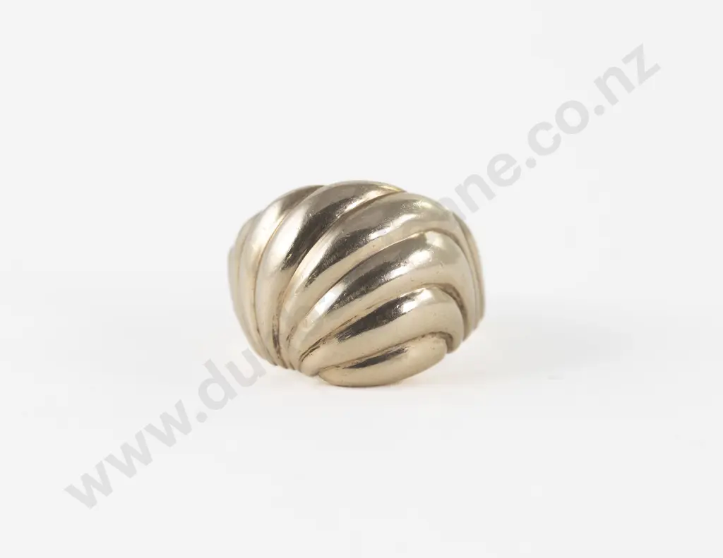 9ct Fancy Domed Band Ring Image 1++