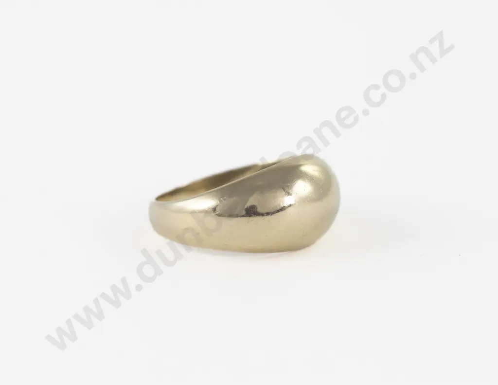 9ct Plain Wide Domed Band Ring Image 1++
