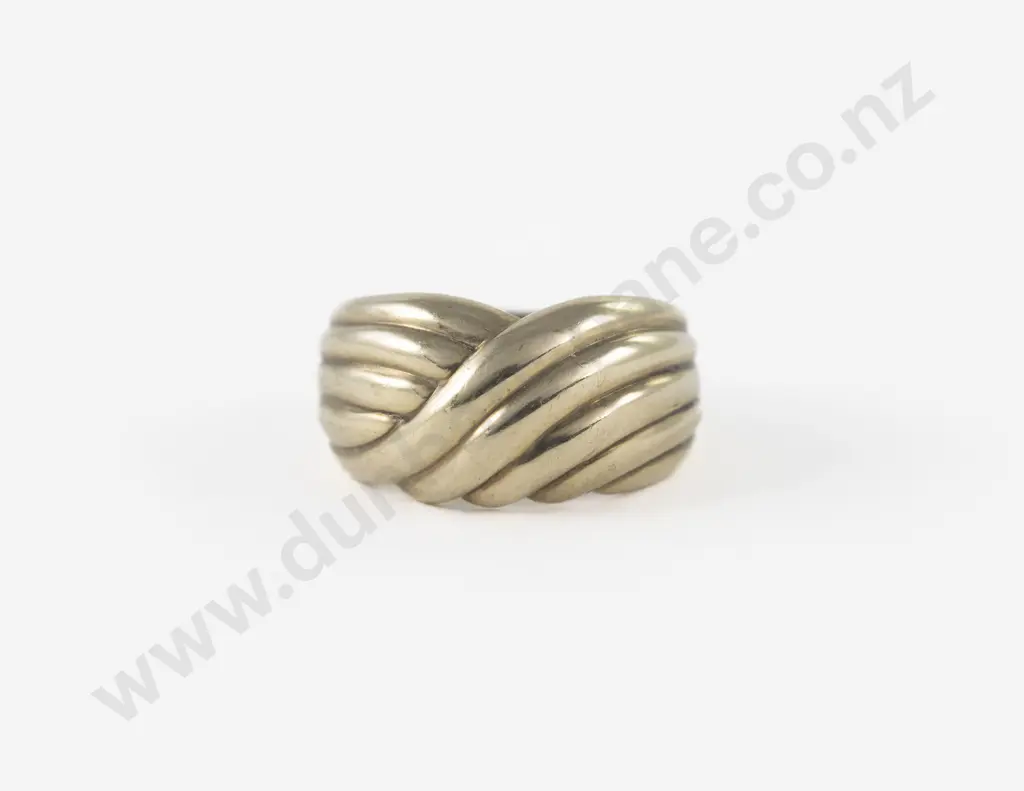 9ct Fancy Band Ring Image 1++