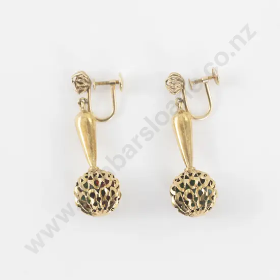 Pair 14ct Pendant Earrings