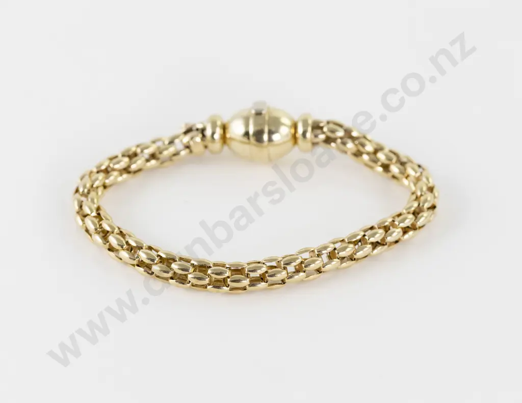 9ct Fancy Link Bracelet Image 1++