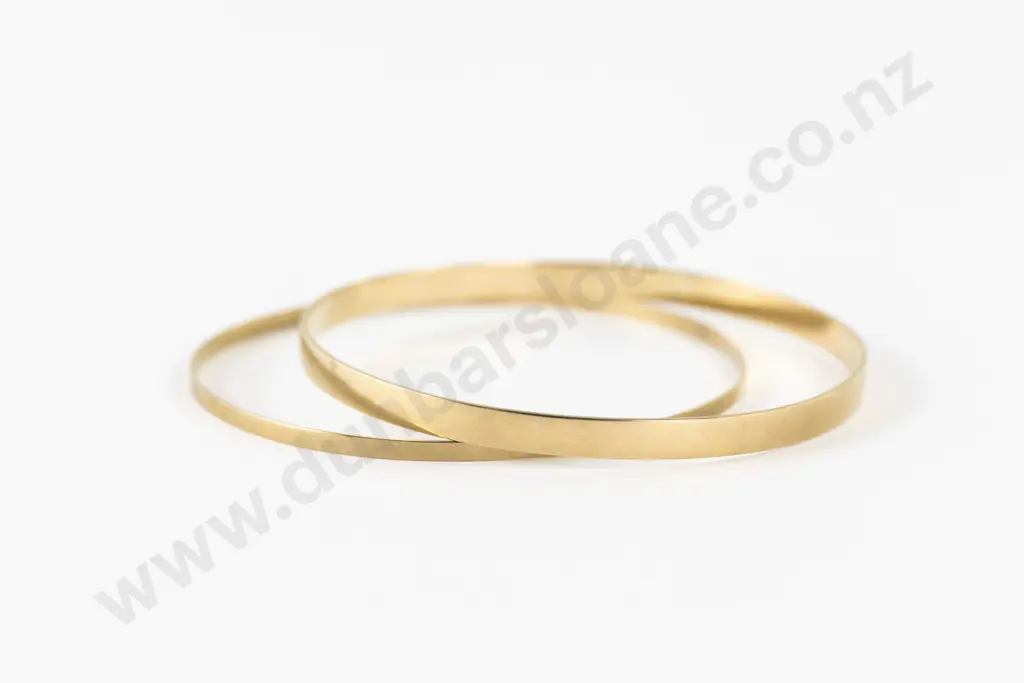Two 9ct Plain Bangles Image 1++