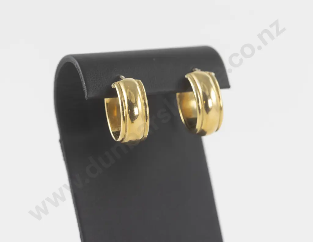 Pair 18ct Modern Plain Hoop Earrings Image 1++