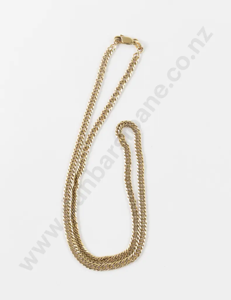 18ct Fancy Curb Link Neck Chain Image 1++