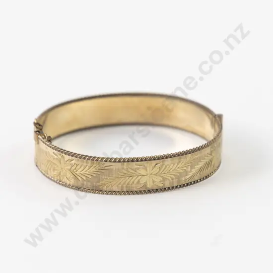 9ct Metal Core Engraved Hinged Snap Bangle