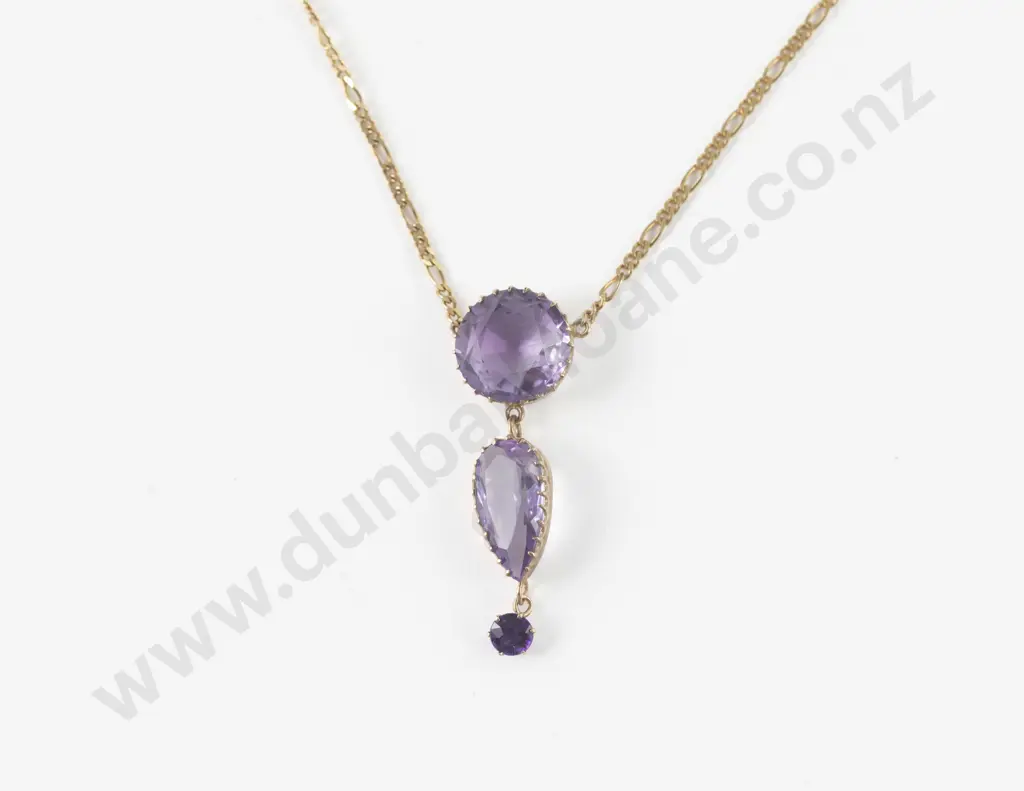 9ct Three Stone Amethyst Pendant Image 1++