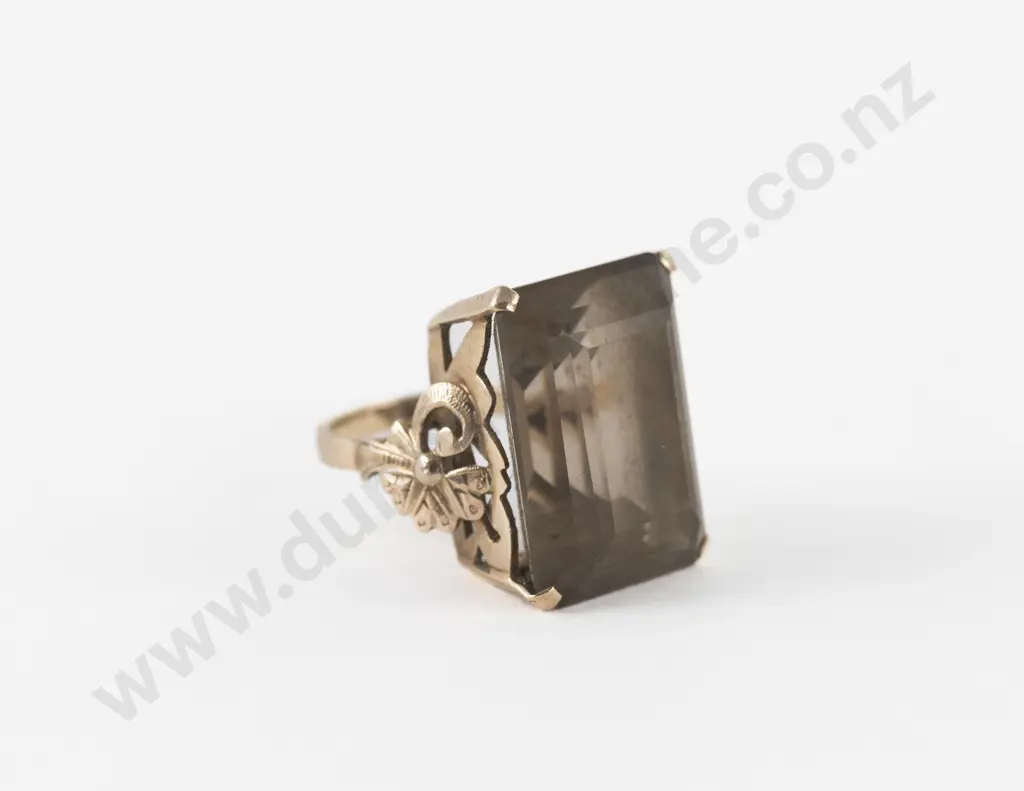 9ct Single Smoky Quartz Dress Ring Image 1++