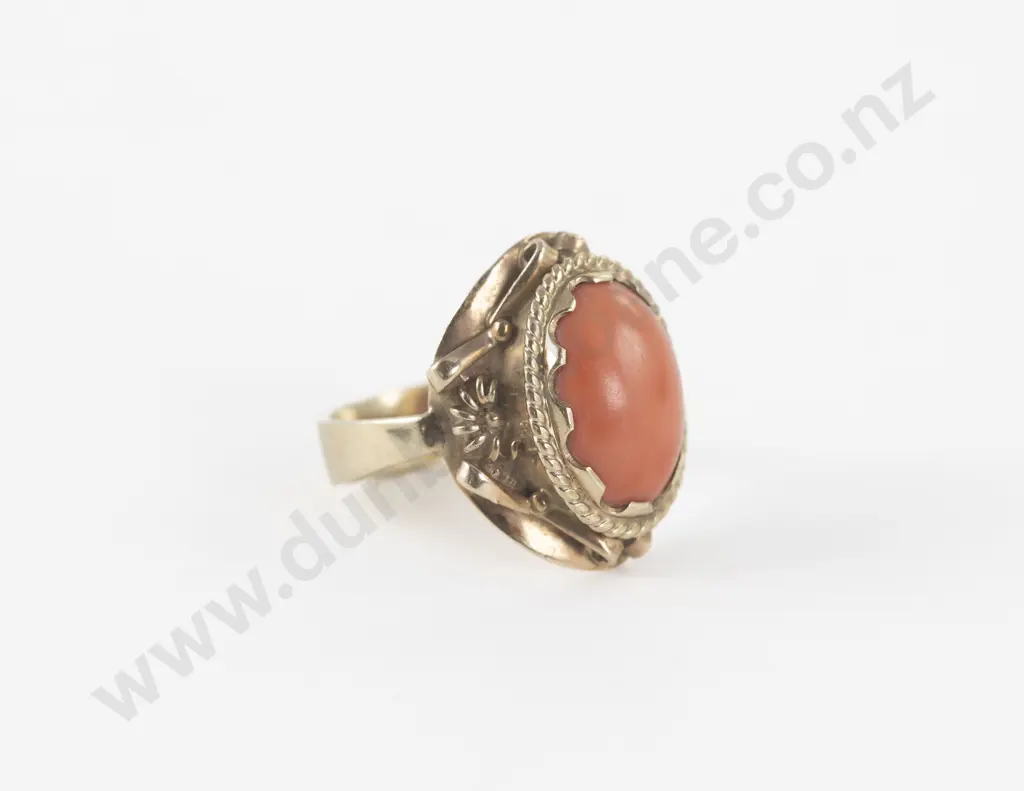 9ct Single Stone Coral Dress Ring Image 1++