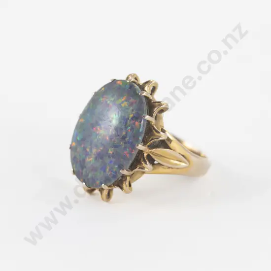 14ct Single Stone Opal Dress Ring