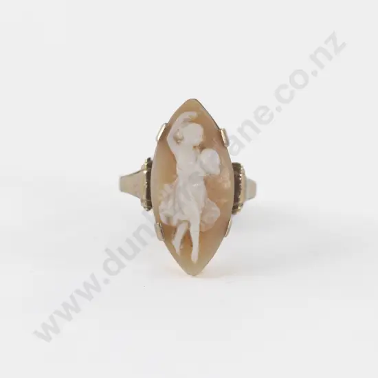 9ct Cameo Ring