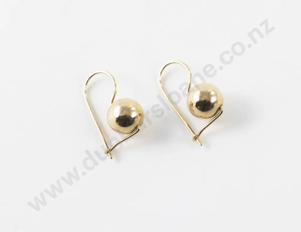 Pair 9ct Ball Pierced Earrings Image 1++